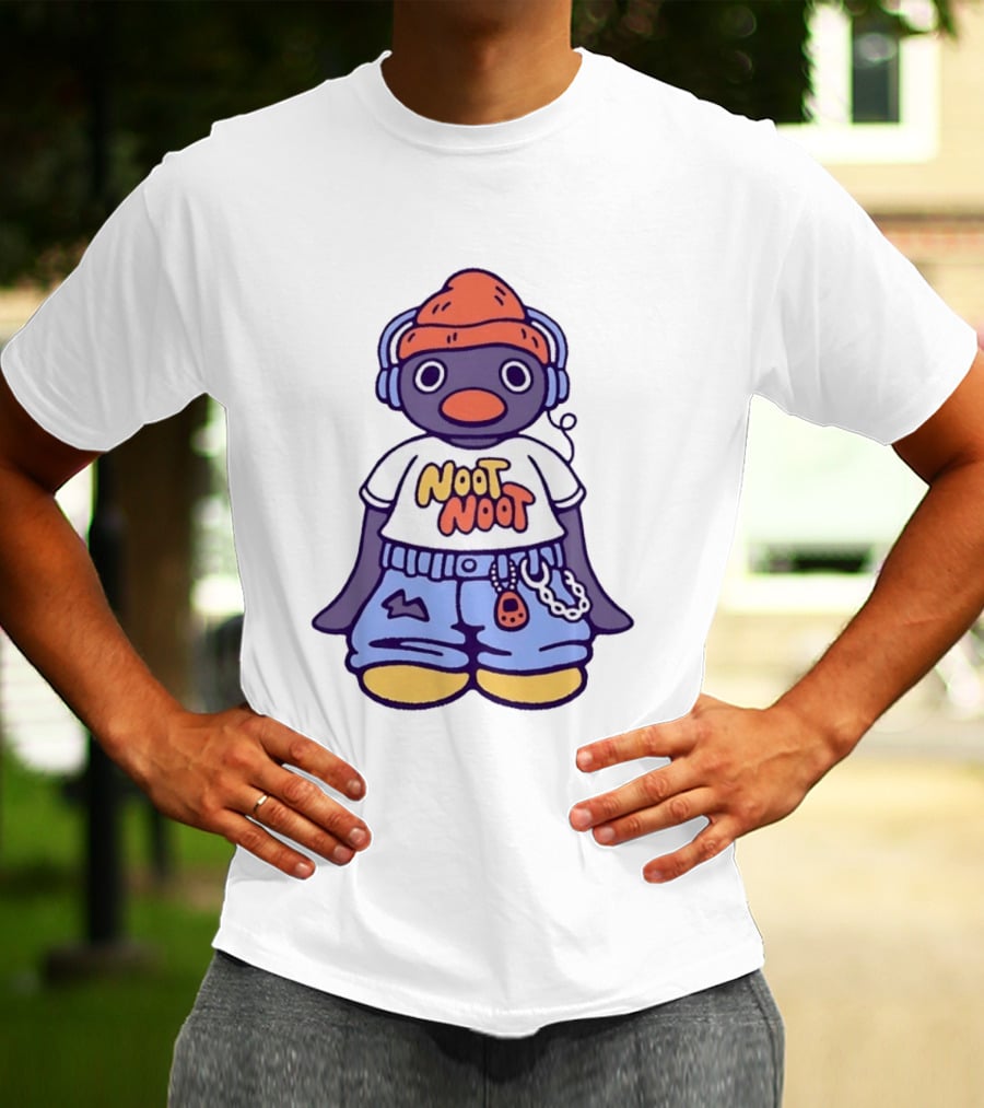 Noot Noot Pingu Penguin With Headphones And Beanie T-Shirt