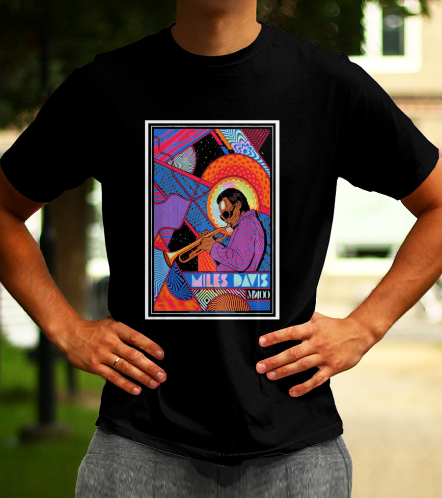 Miles Davis M100 Vibrant Foil Psychedelic Jazz Artistry Trumpet Player T-Shirt