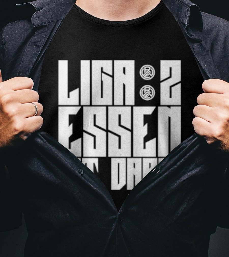 Liga 2 Essen Ist Dabei Soccer Celebration Football T-Shirt