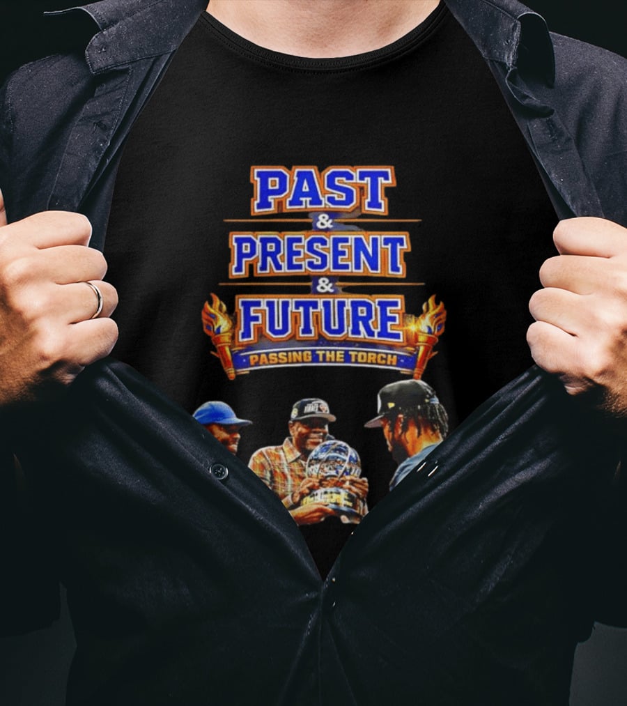 New York Knicks Past Present Future Passing The Torch Walt Frazier Patrick Ewing Jalen Brunson T-Shirt
