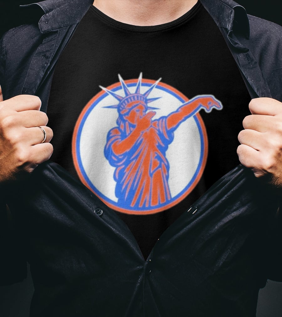 Statue Of Liber3 New York Knicks Basketball Circle T-Shirt