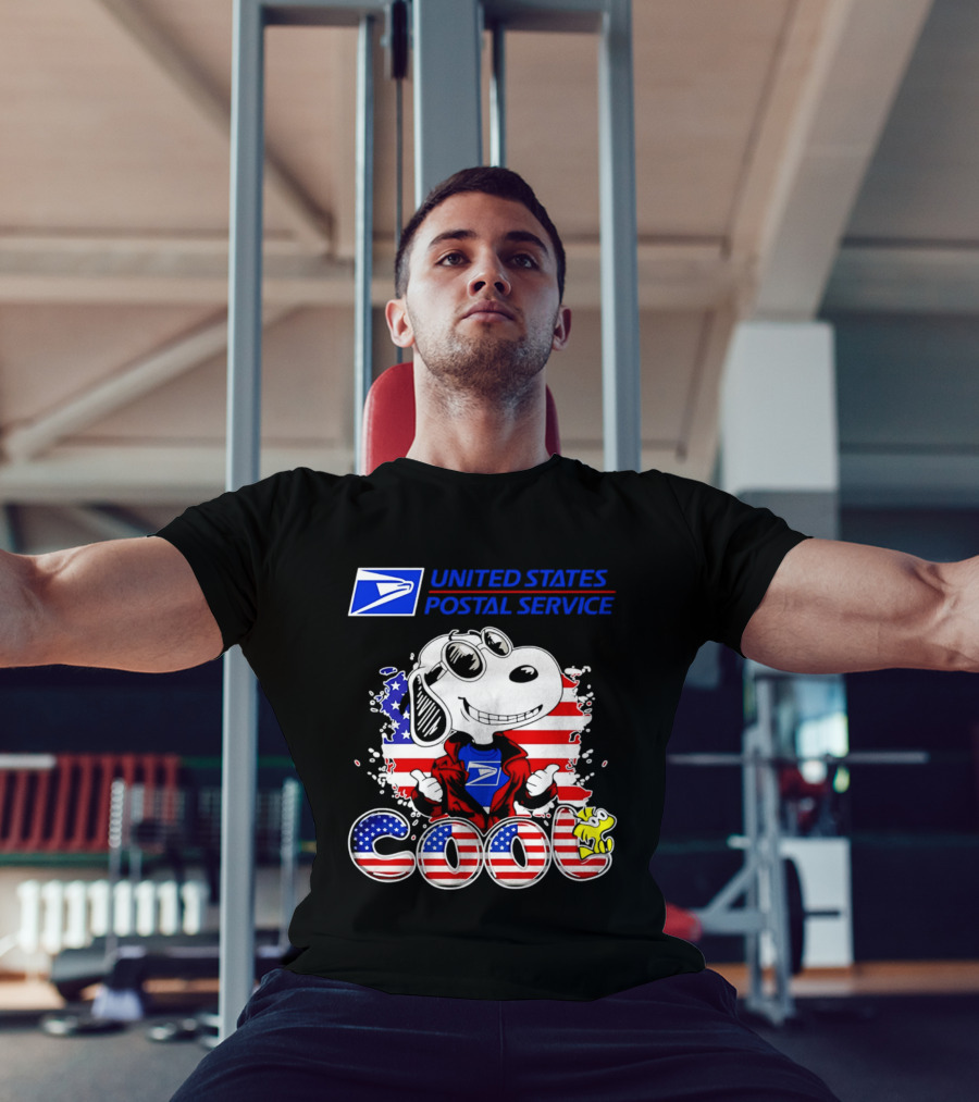 United States Postal Service Snoopy American Flag Cool 250th T-Shirt