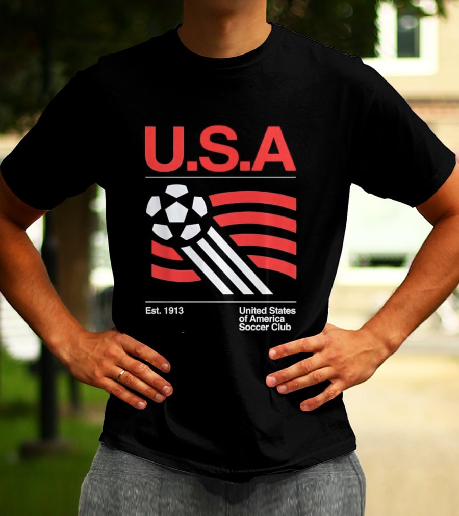 U.S.A. Est. 1913 United States Soccer Club Ball Flag T-Shirt