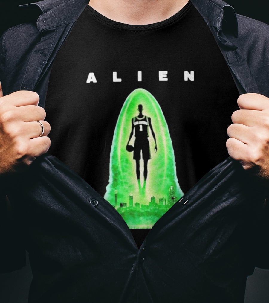 Alien Wemby San Antonio Alien Basketball Cityscape T-Shirt