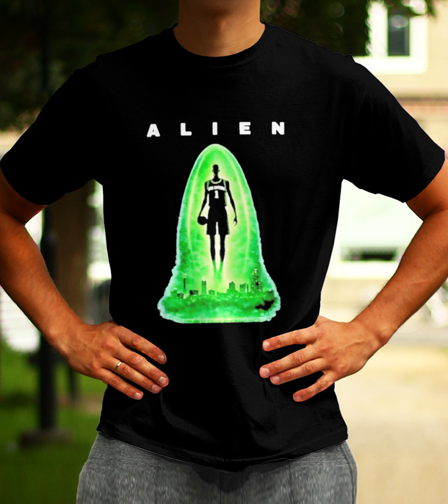 Alien Wemby San Antonio Alien Basketball Cityscape T-Shirt