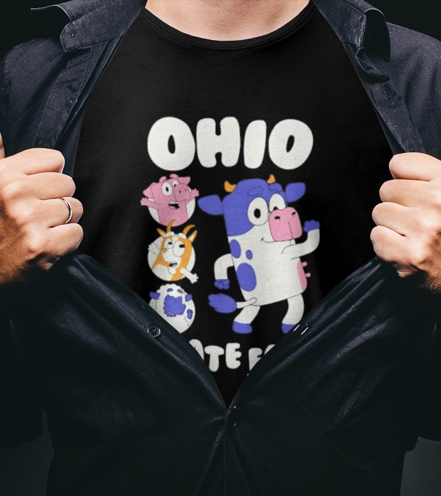 Blue Spotted Cow Pink Pig White Orange Goat Blue Sheep Farm T-Shirt