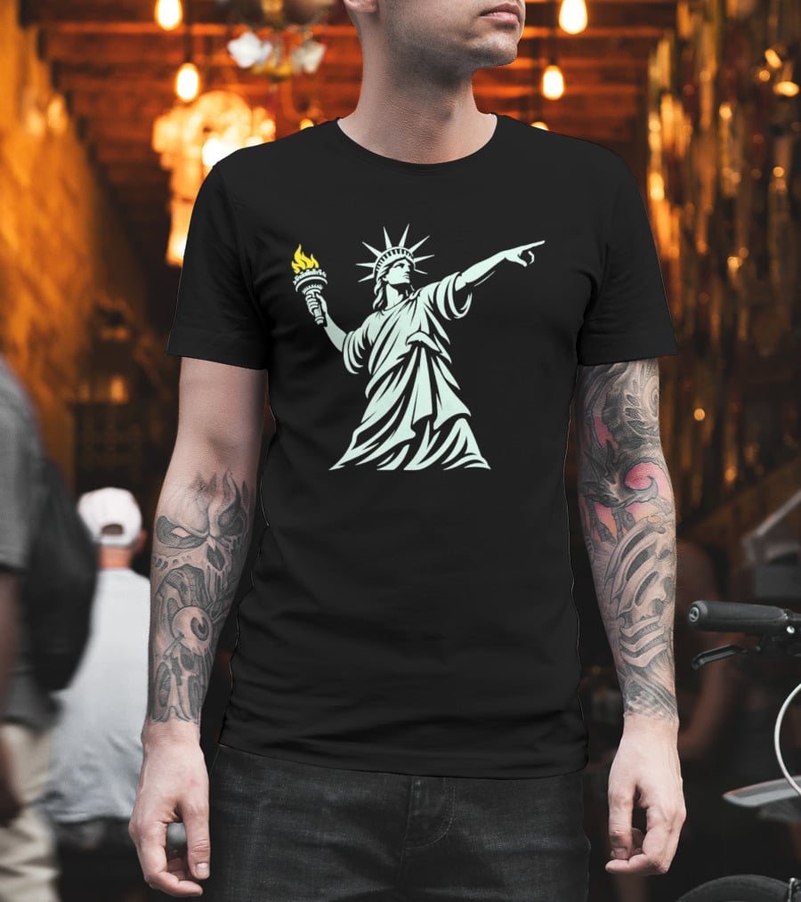 Statue Of Liberty Pointing Torch Of Freedom For Justice T-Shirt