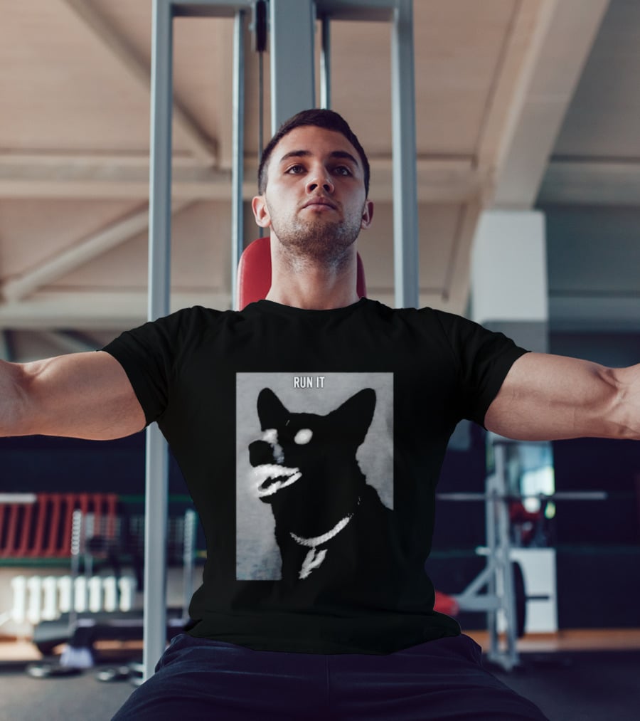 Run It Black Dog Diamond Grill Spurs Pendant T-Shirt