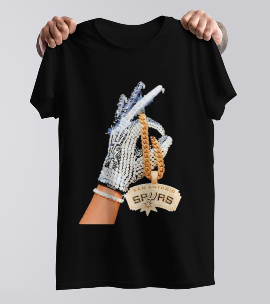 San Antonio Spurs Diamond Gold Glove And Pendant T-Shirt