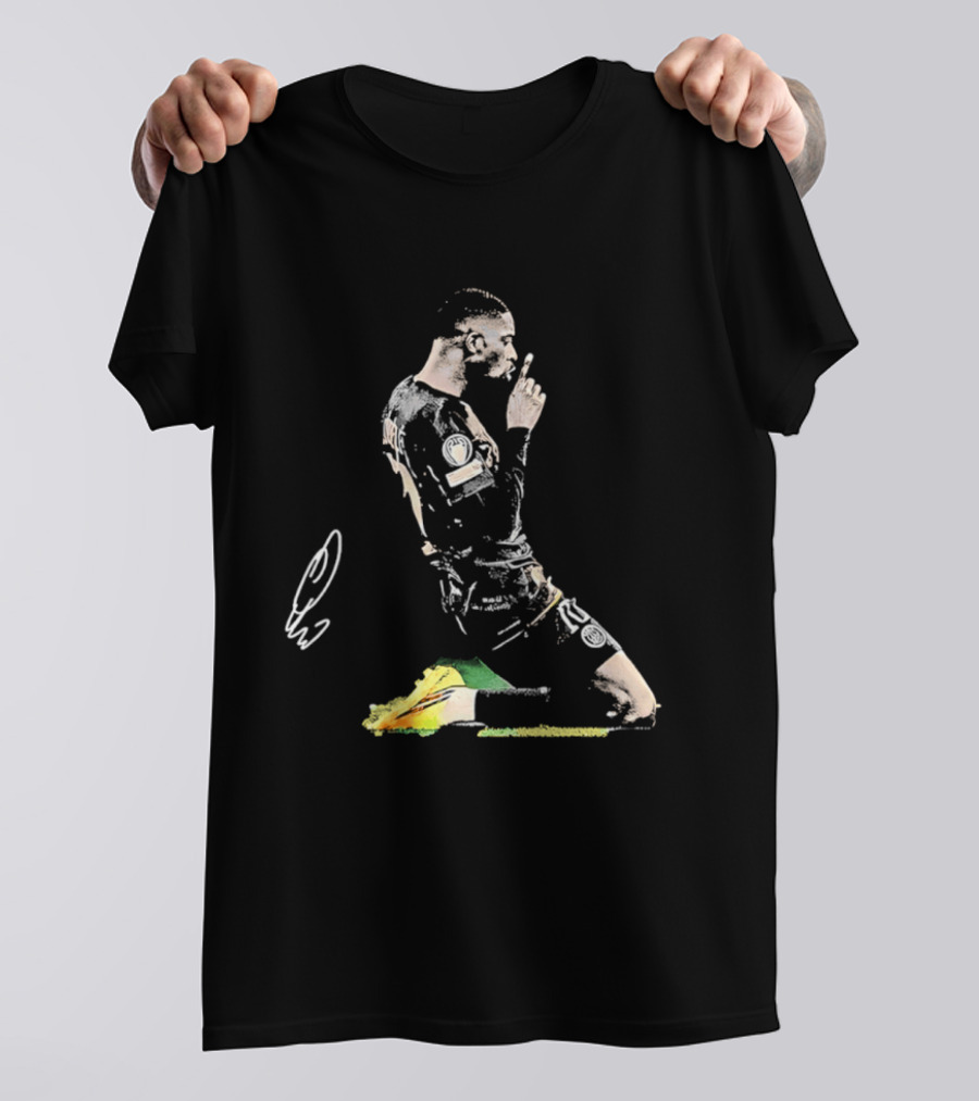 Paris Saint Germain Ousmane Dembele Celebration On One Knee T-Shirt