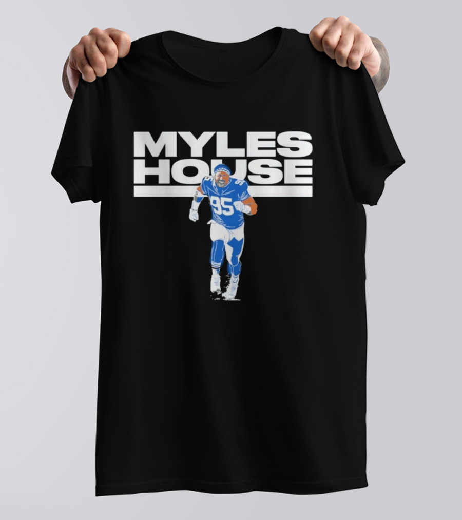 Cleveland Browns Myles House 95 Myles Garrett NFLPA T-Shirt