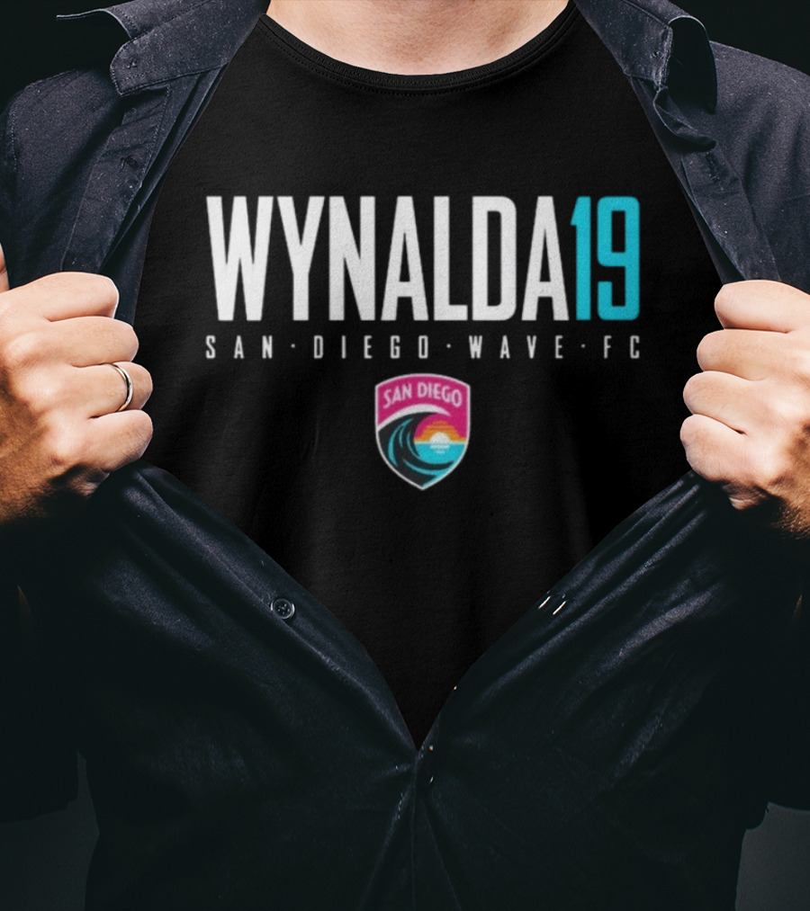 San Diego Wave FC Wynalda 19 Soccer Team T-Shirt