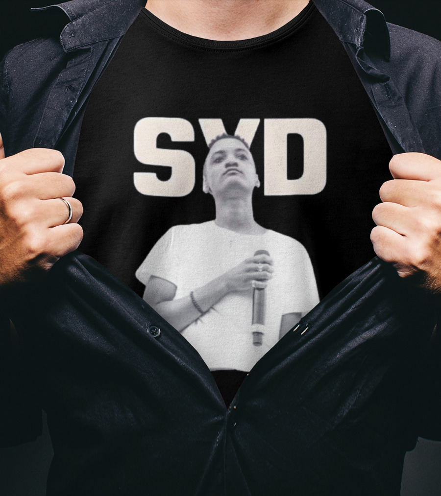 SYD Sydney Bennett Microphone Performance T-Shirt