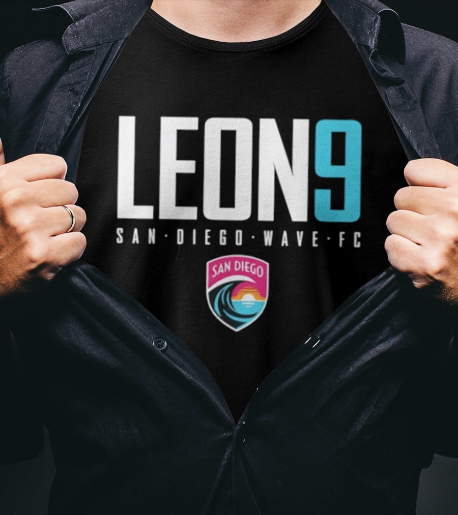 Adriana Leon 9 San Diego Wave FC T-Shirt