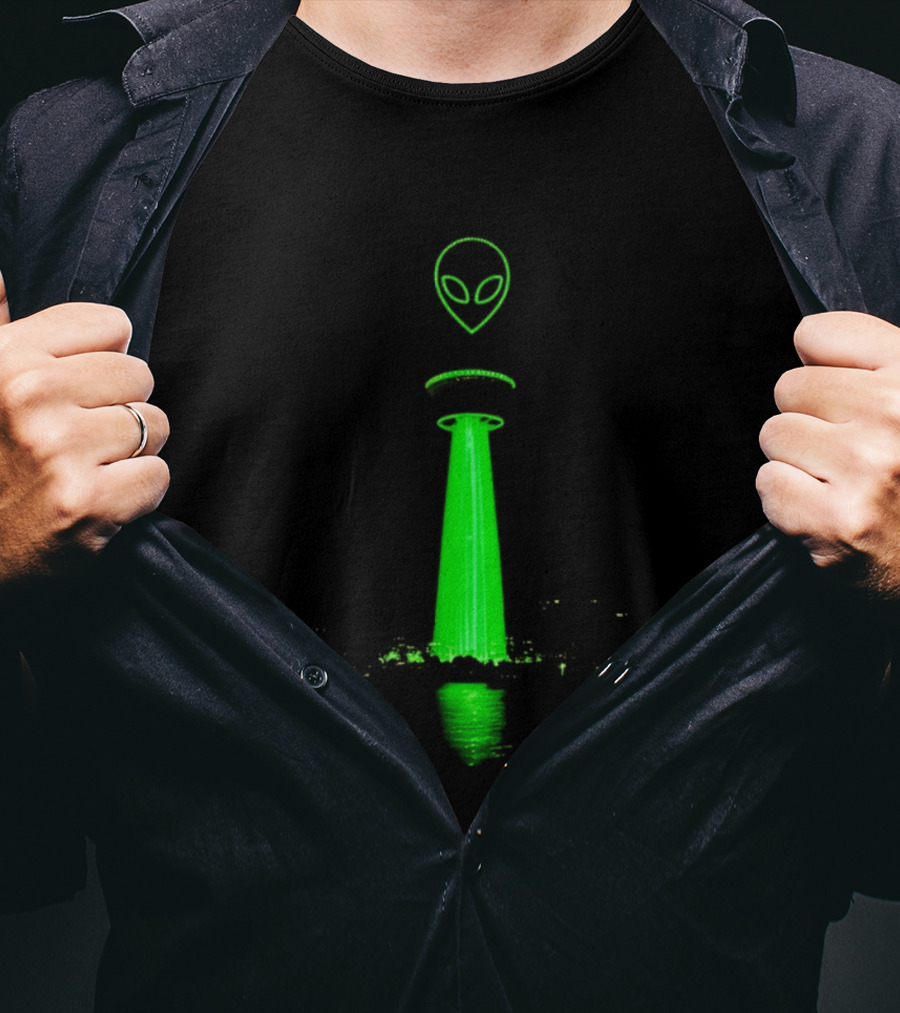Victor Wamby Alien Spaceship Calgary Tower Abduction UFO Green Glow T-Shirt