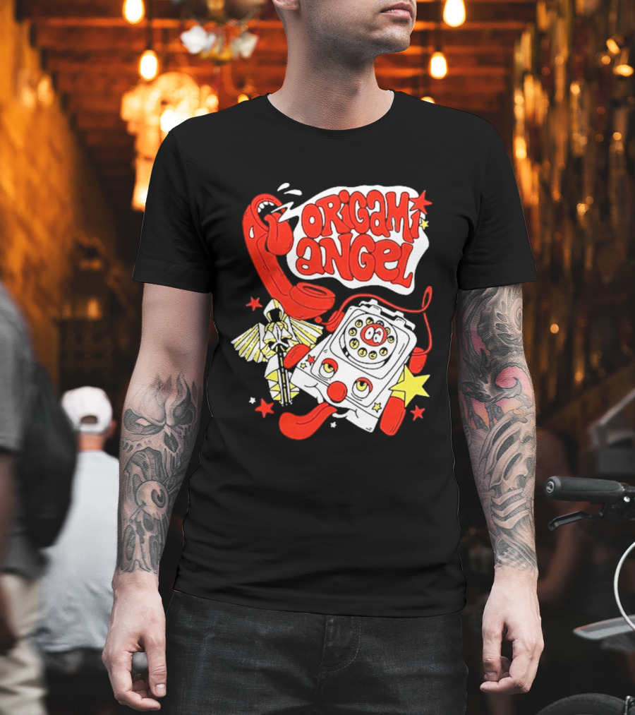 Origami Angel Retro Phone Illustration With Stars And Wings T-Shirt
