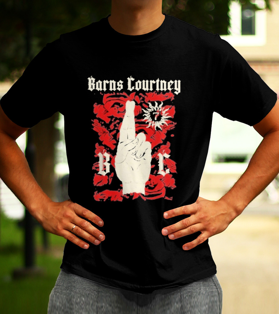 Barns Courtney Icon Roses Crossed Fingers V I C T-Shirt