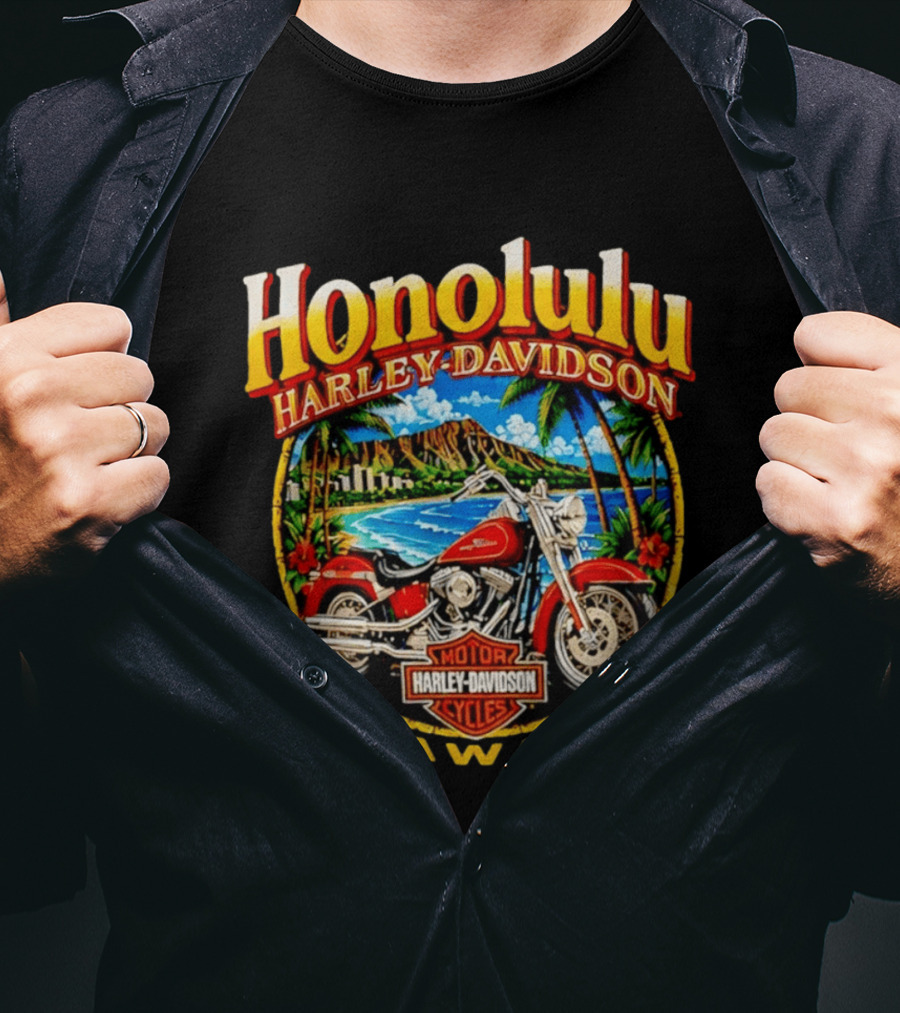 Honolulu Hawaii Harley Davidson Motorcycles Scenic Beach And Red Bike T-Shirt