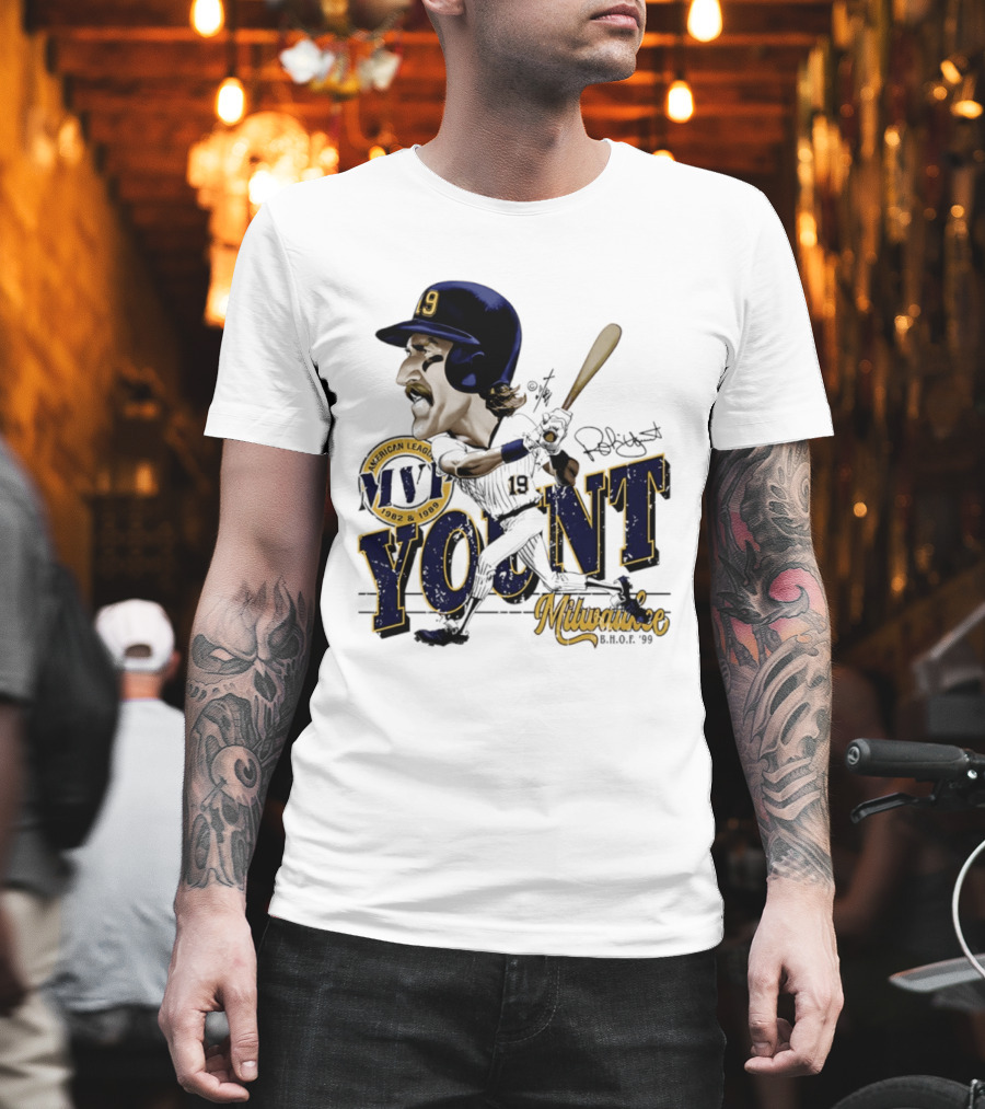 Robin Yount Milwaukee MVP American League 1982 1989 Milwaukee B.O.C. '90 T-Shirt