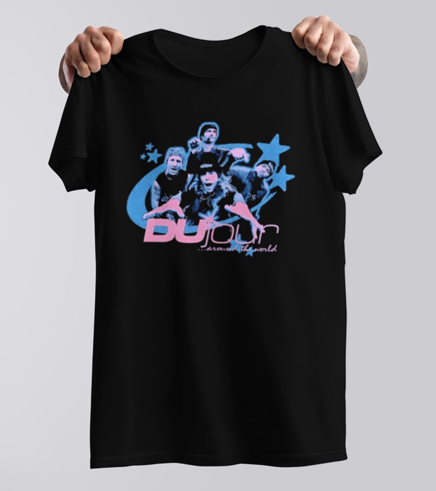 Dujour Band Around The World Josie And The Pussycats Stars T-Shirt