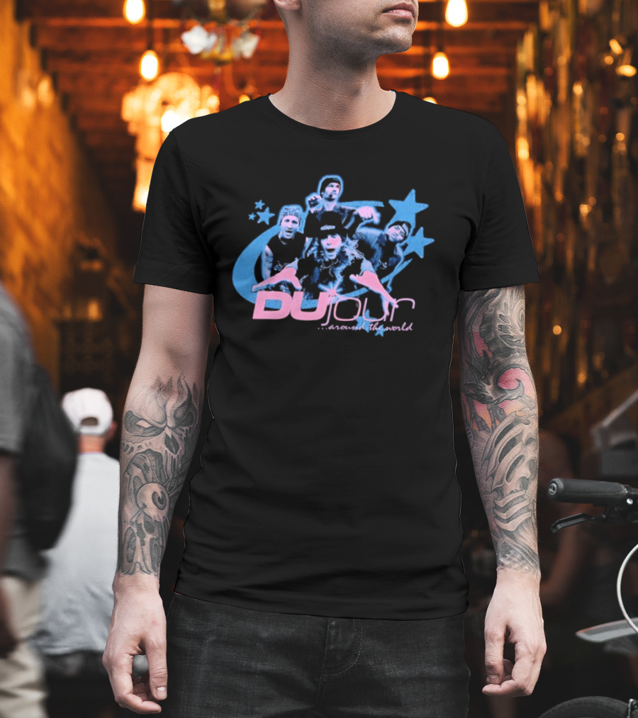Dujour Band Around The World Josie And The Pussycats Stars T-Shirt