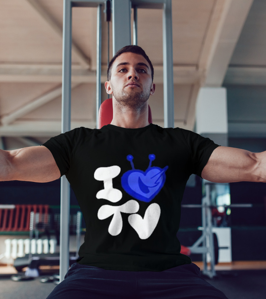 Paperboxmart I Love TV Blue Heart Antenna T-Shirt