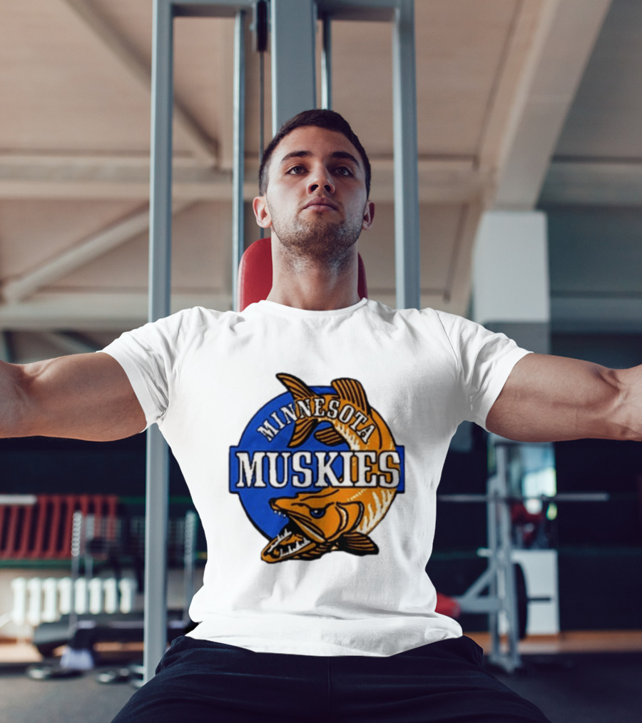 Minnesota Muskies Fishing Muskie T-Shirt