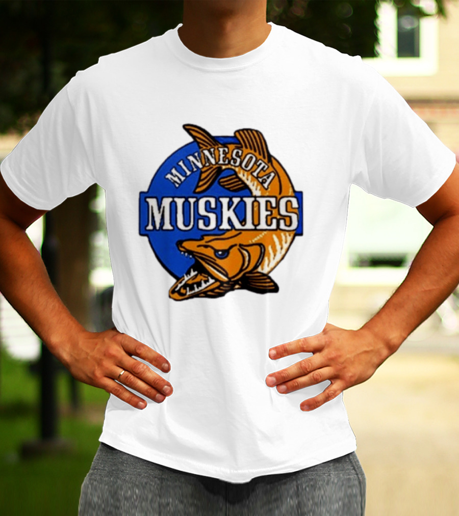 Minnesota Muskies Fishing Muskie T-Shirt