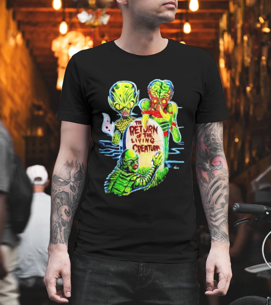The Return Of The Living Creature Horror Movie Monsters And Tombstone Scene T-Shirt