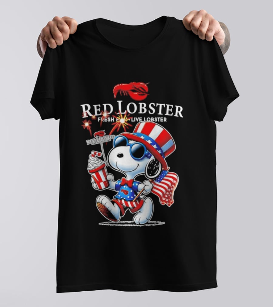 Snoopy Red Lobster Fresh Live Lobster America 1776 2026 250th Anniversary T-Shirt