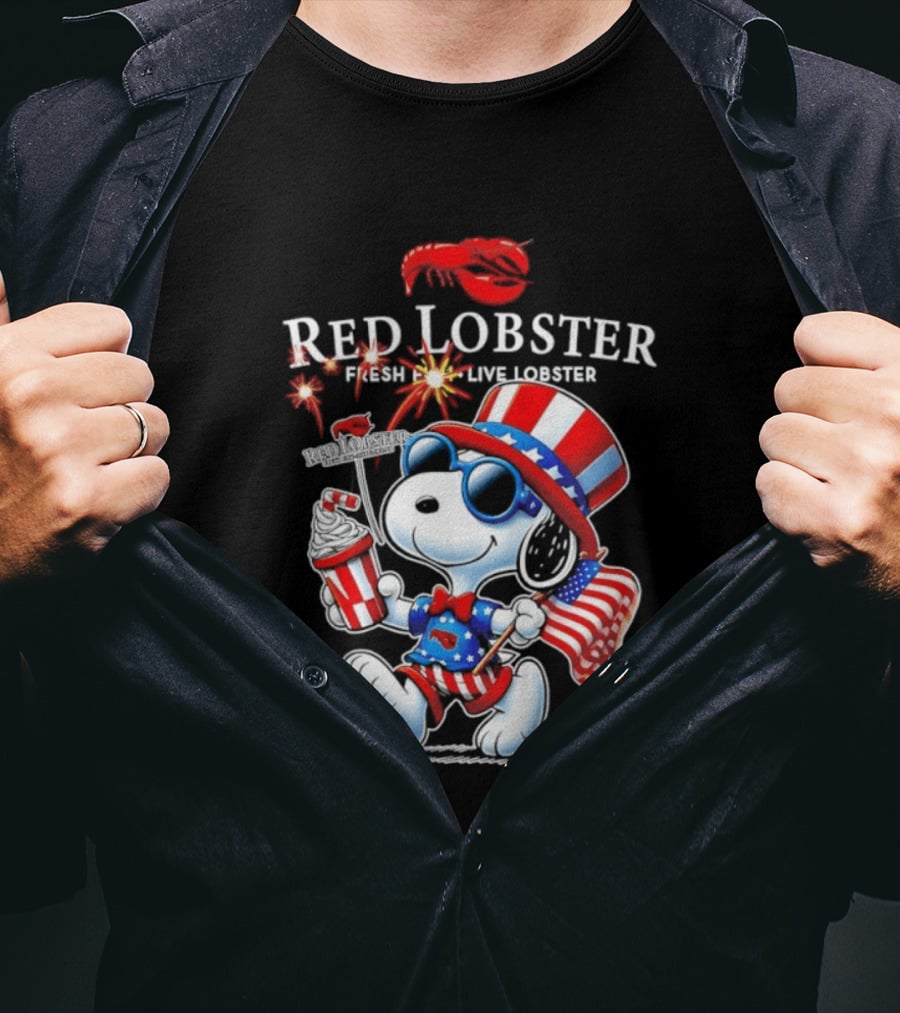Snoopy Red Lobster Fresh Live Lobster America 1776 2026 250th Anniversary T-Shirt