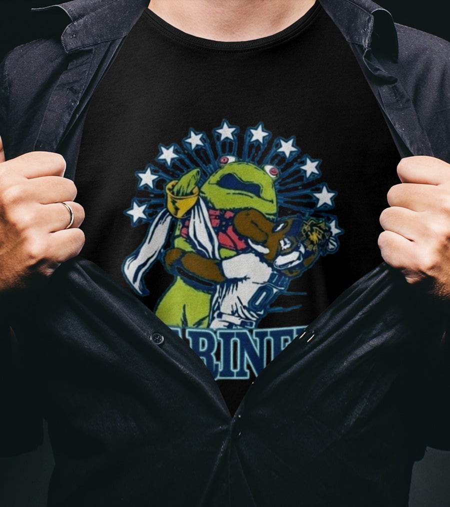 Mariner Moose Hugs Humpy Salmon With Mariners Stars T-Shirt
