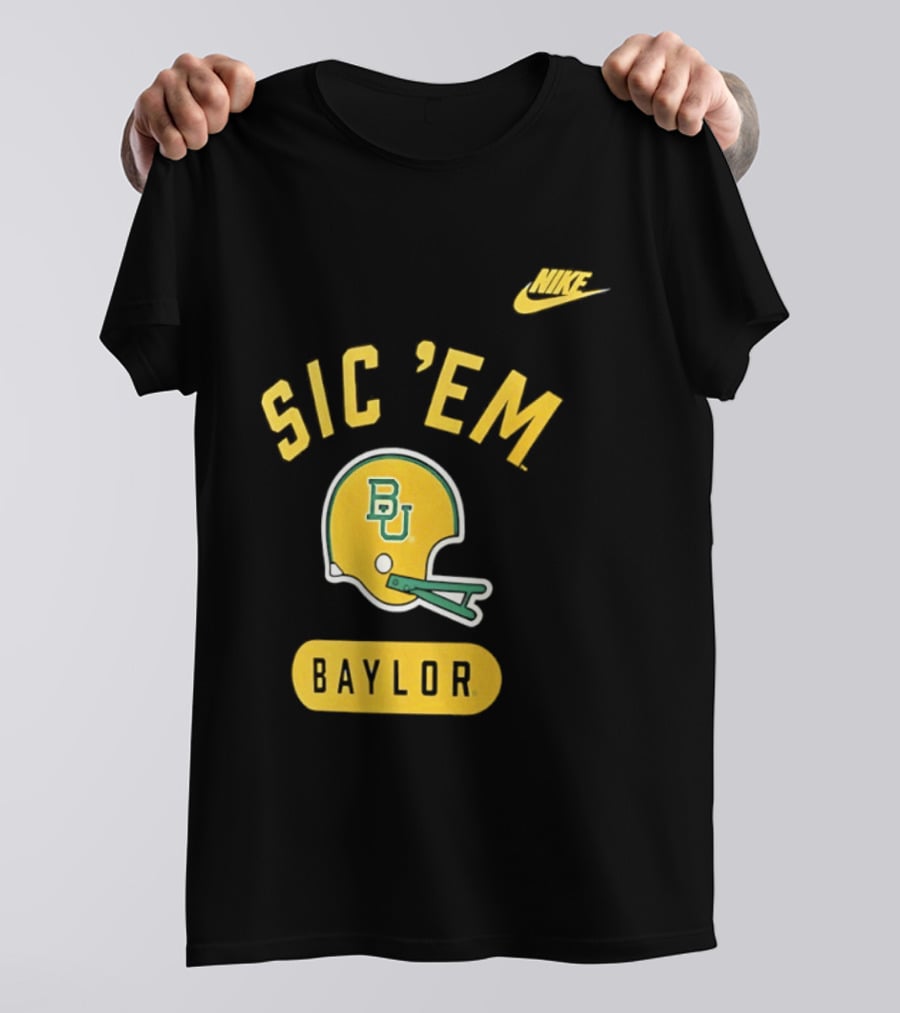 Nike Sic 'Em Baylor Football Helmet BU T-Shirt