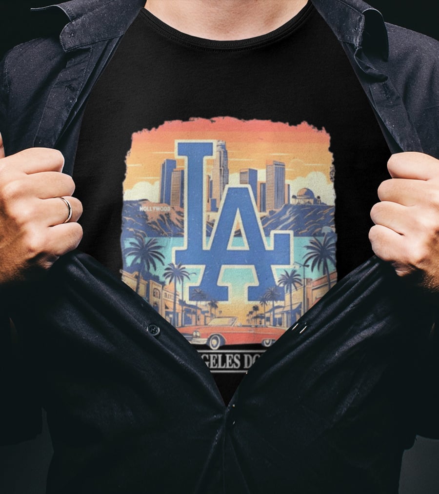 Los Angeles Dodgers LA Hollywood Skyline Classic Car T-Shirt