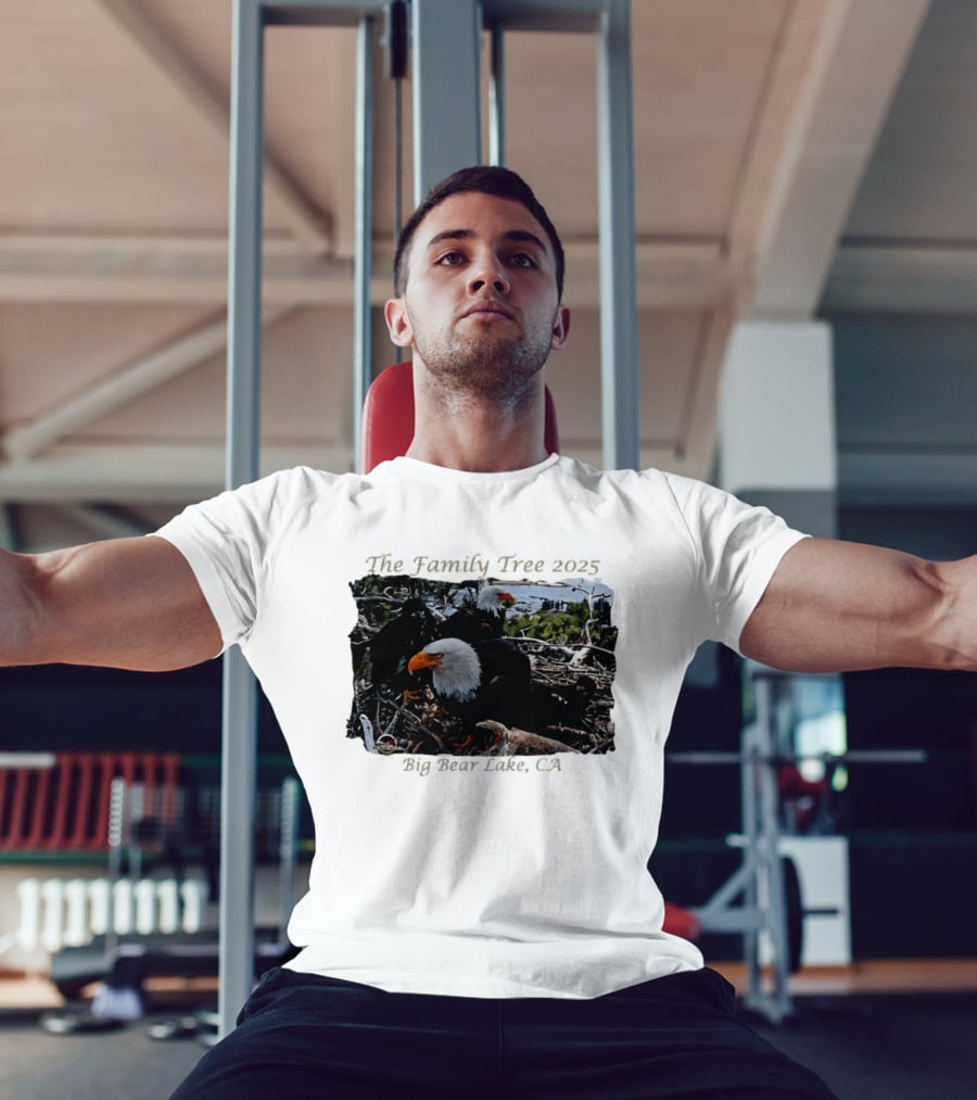 The Family Tree 2025 Bald Eagles Nest Big Bear Lake CA T-Shirt