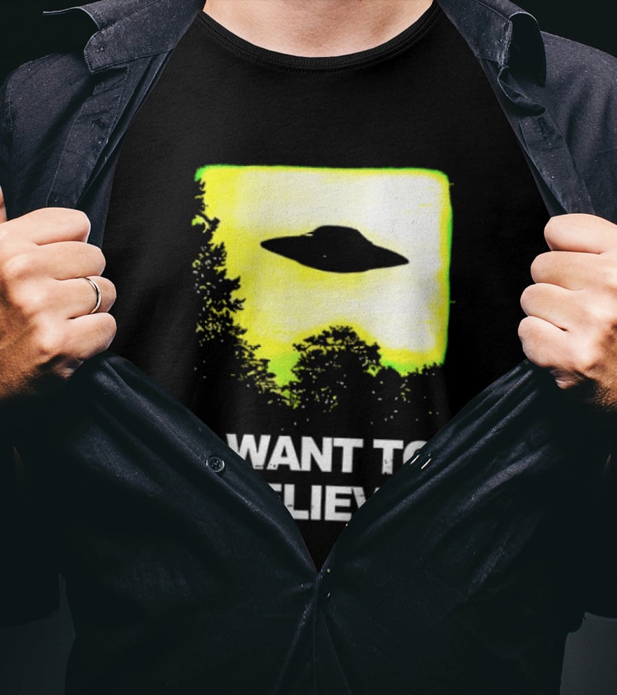 Alien I Want To Believe UFO Silhouette Paranormal Activity The Truth Is Out There T-Shirt