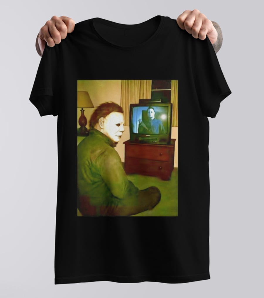 Michael Myers Ing Himself On TV Halloween Scene T-Shirt