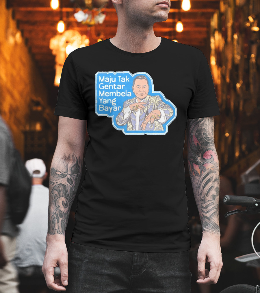 Maju Tak Gentar Membela Yang Bayar Indonesia Iconic Suit Pose T-Shirt