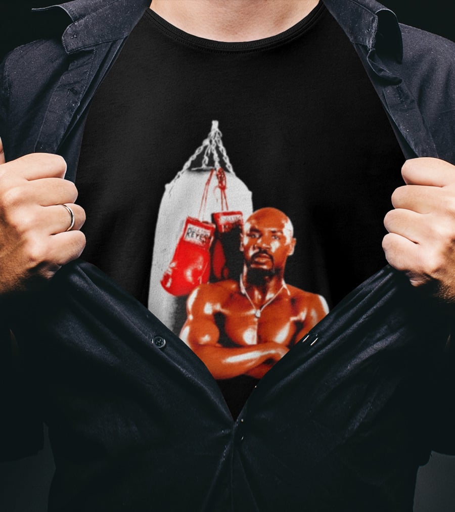 Marvelous Marvin Hagler With Cleto Reyes Boxing Gloves Iconic Champion T-Shirt