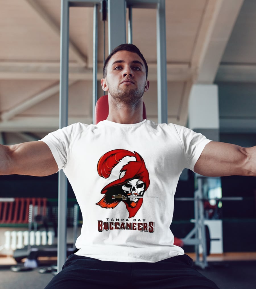 Rueben Bain Jr Tampa Bay Buccaneers 2026 Fire The Cannons Football Skeleton Pirate Flag T-Shirt