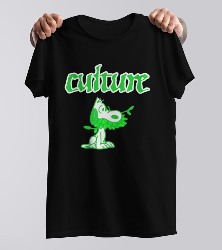 Culture Snoopy Peanuts Dog Leaf Crown T-Shirt