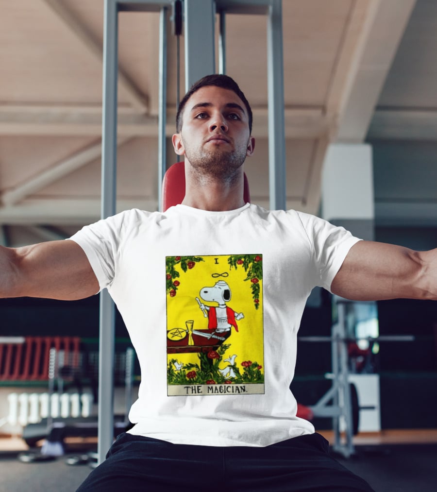 Snoopy Peanuts The Magician Tarot Card T-Shirt