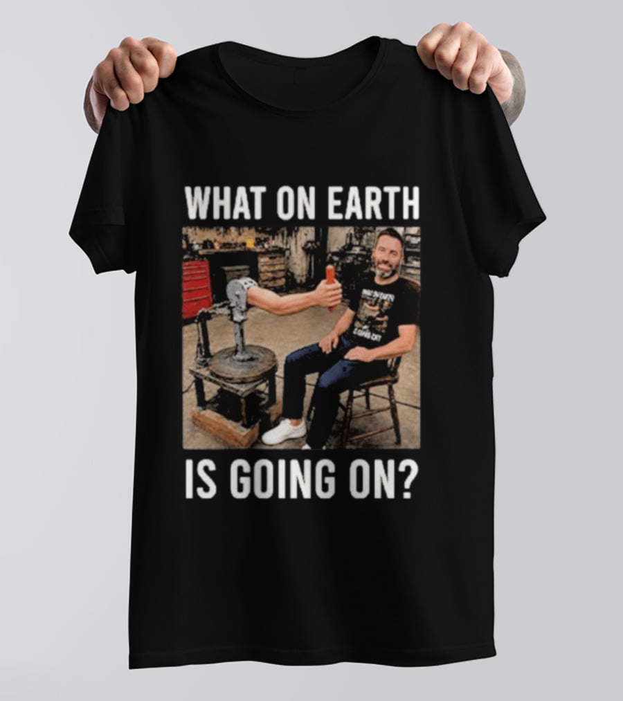 What On Earth Is Going On Funny Thumbs Up Robot Arm T-Shirt