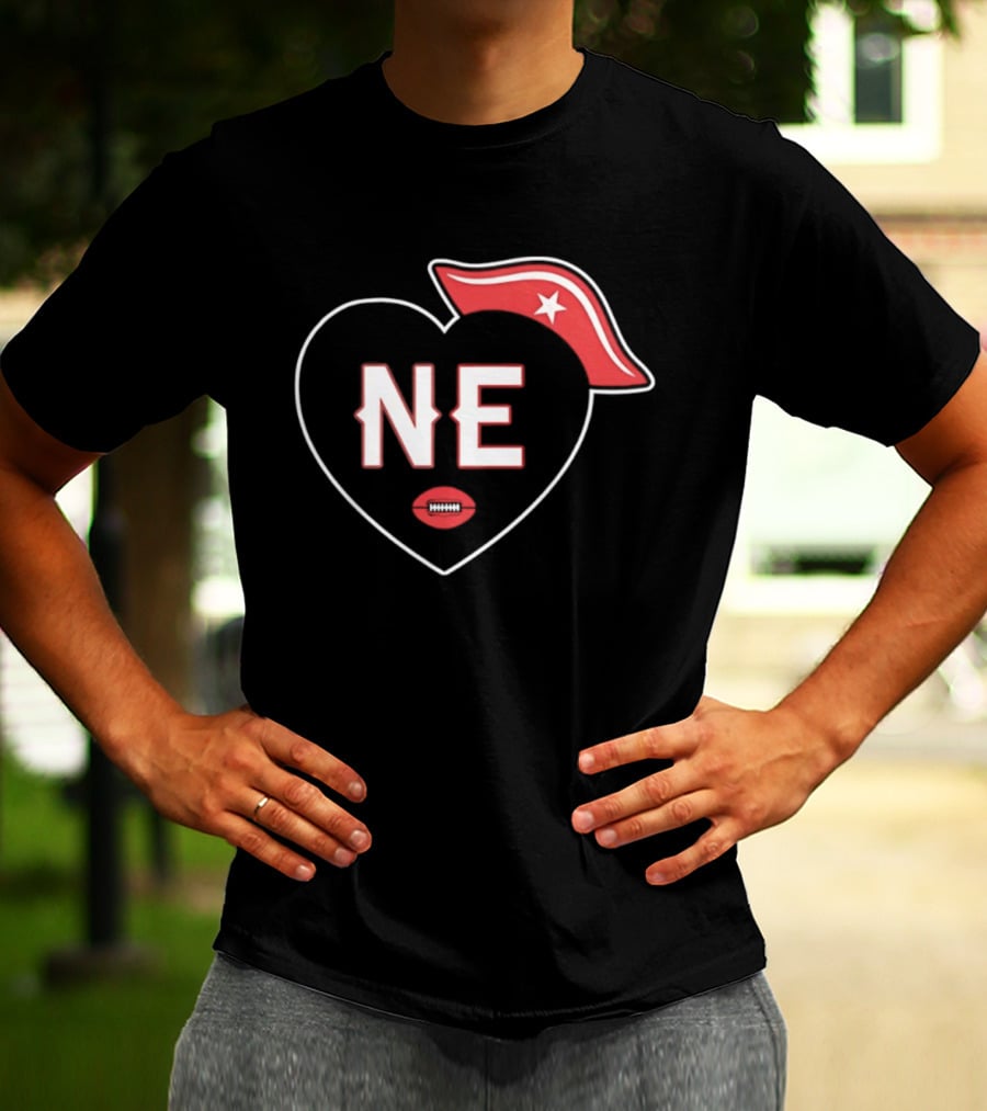 New England NE Heart Football Star Hat T-Shirt