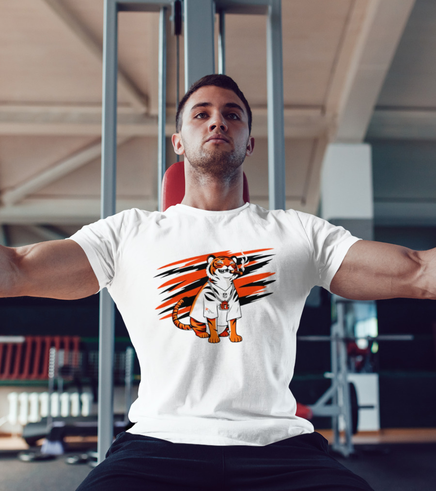Cincinnati Bengals Tiger With Cigar And KGM Chain T-Shirt