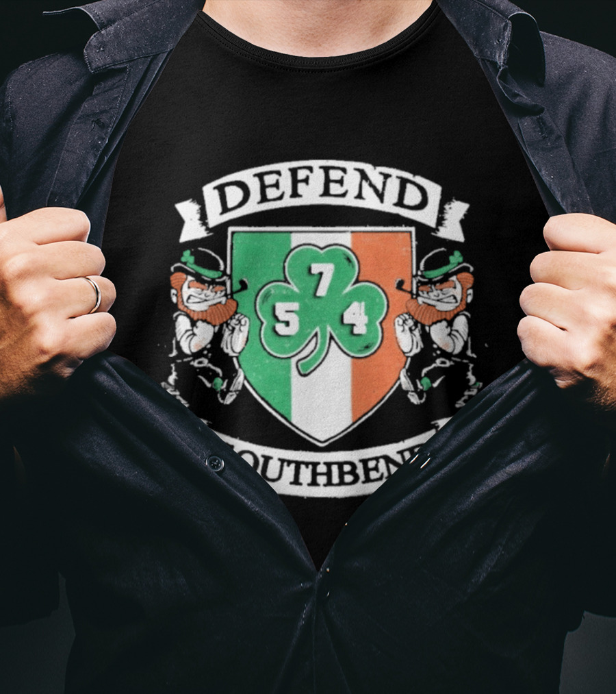 Notre Dame Defend Southbend 754 Shamrock Emblem With Fighting Leprechauns T-Shirt