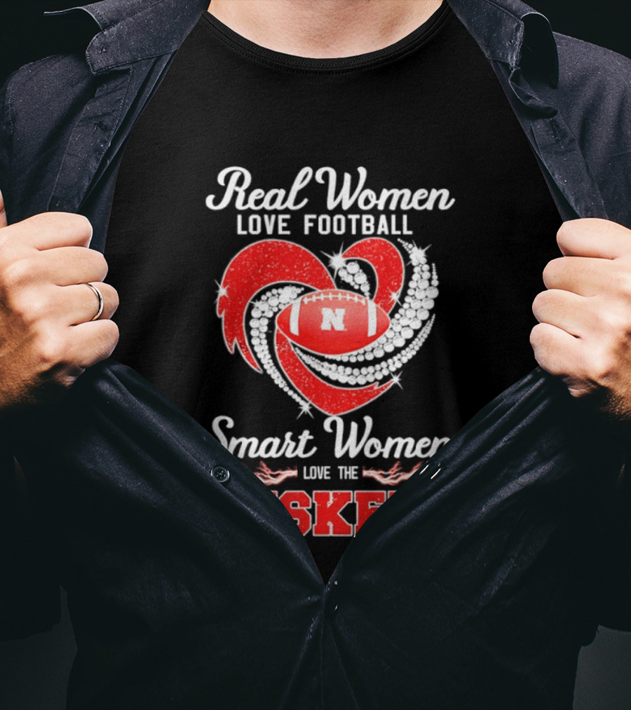 Real Women Love Football Smart Women Love The Nebraska Huskers Football Heart T-Shirt