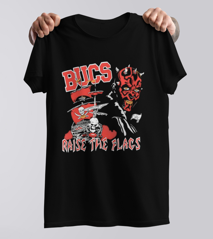 Bucs Darth Maul Raise The Flags Tampa Bay Buccaneers Star Wars T-Shirt