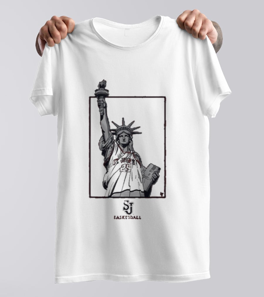 St John's Basketball New York's Team Statue Of Liberty SI Image T-Shirt