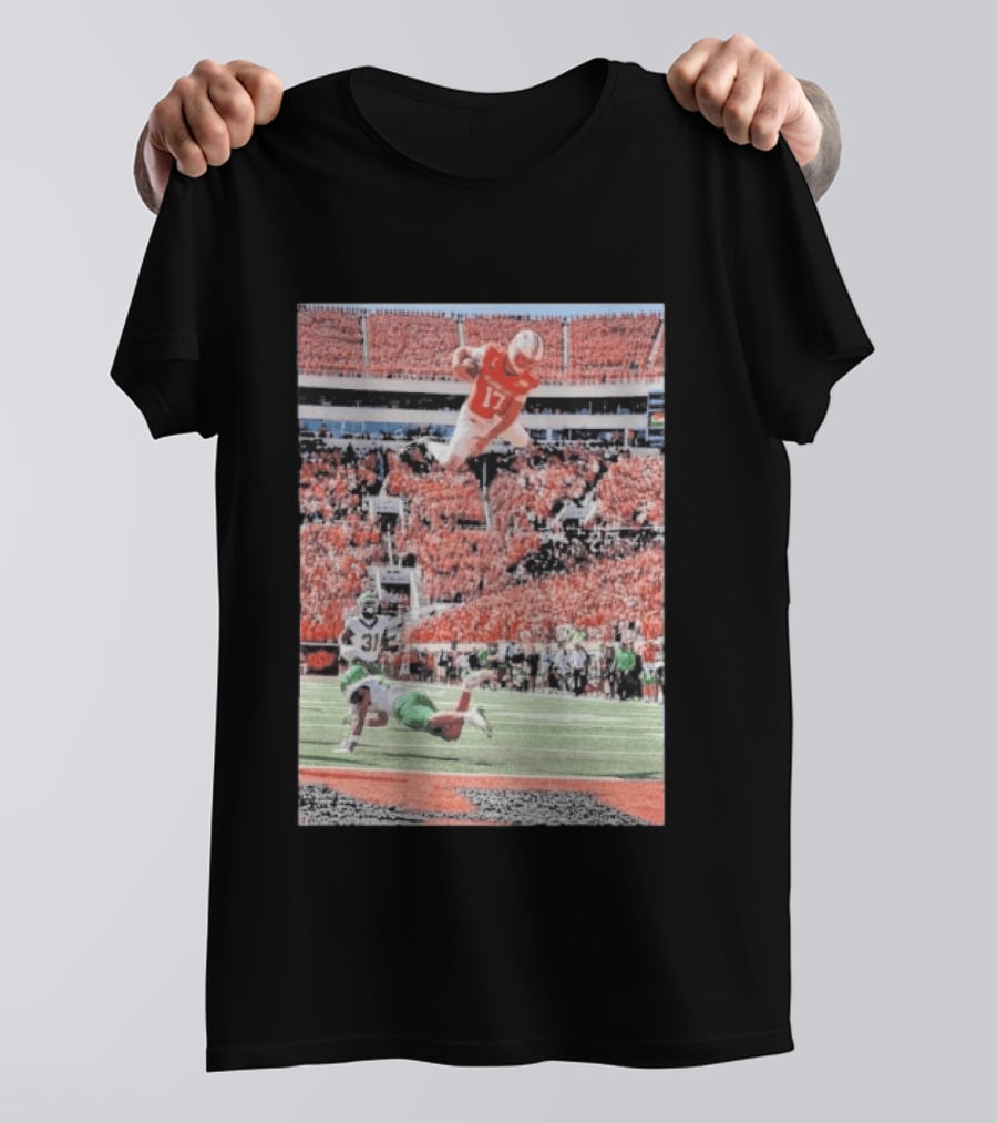 Drew Mestemaker Air Mesty Football Jumping Action 17 Stadium Scene T-Shirt